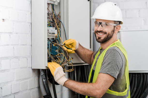 Best Affordable Emergency Electrician  in Texarkana, TX